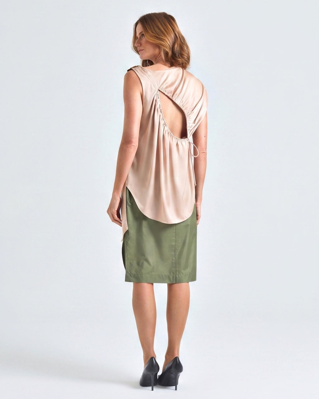 Blusa de Cetim Champagne