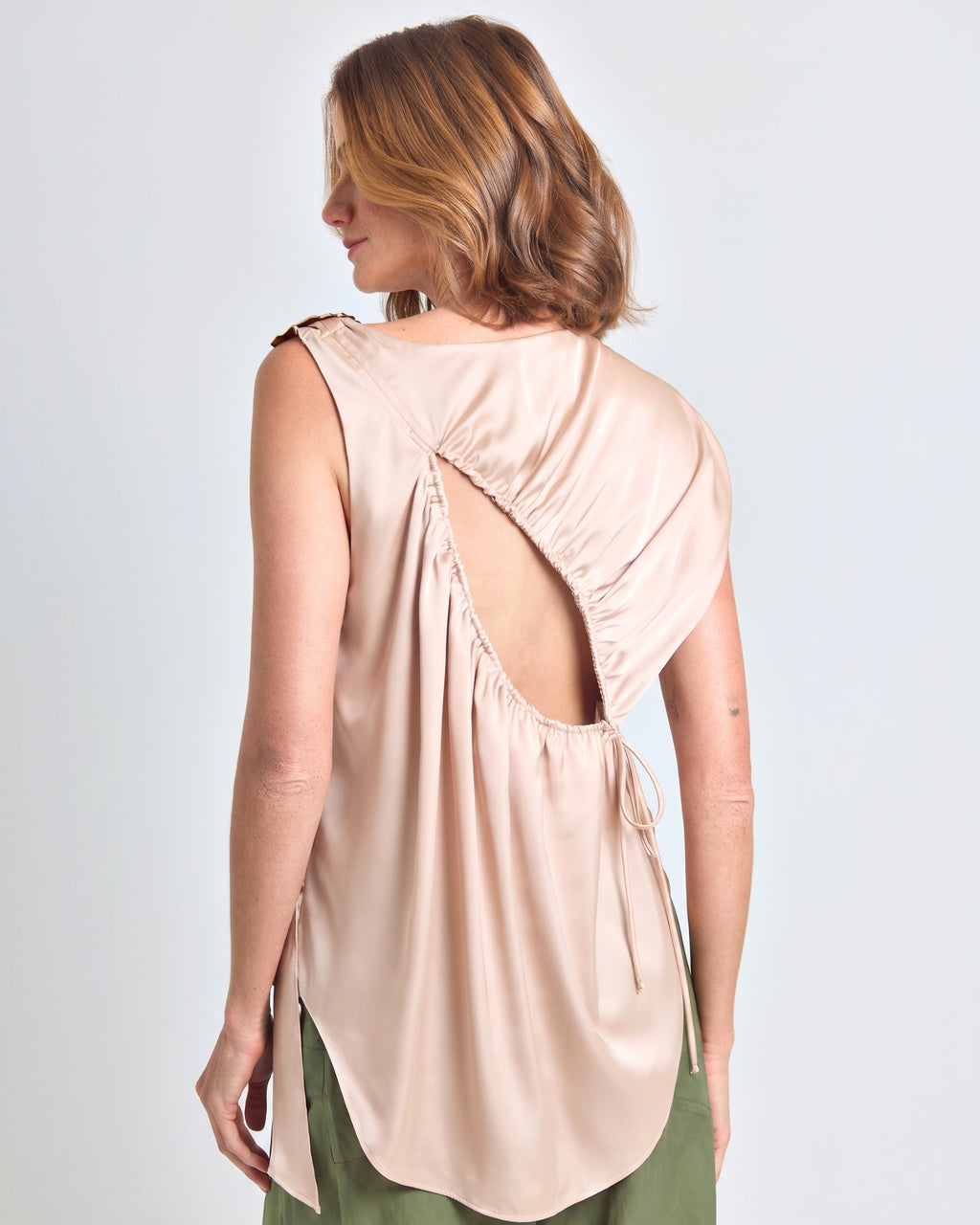 Blusa de Cetim Champagne