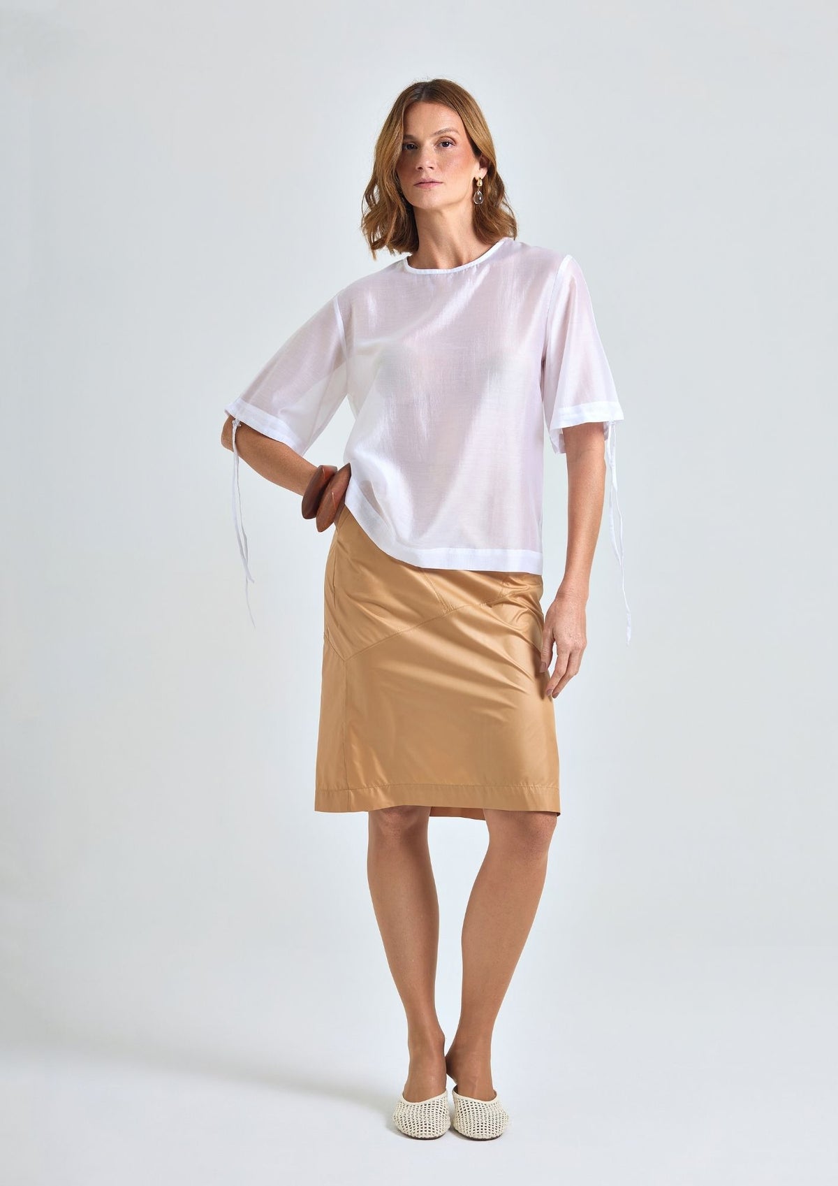 Camiseta Transparente com Manga Regulável  Branca