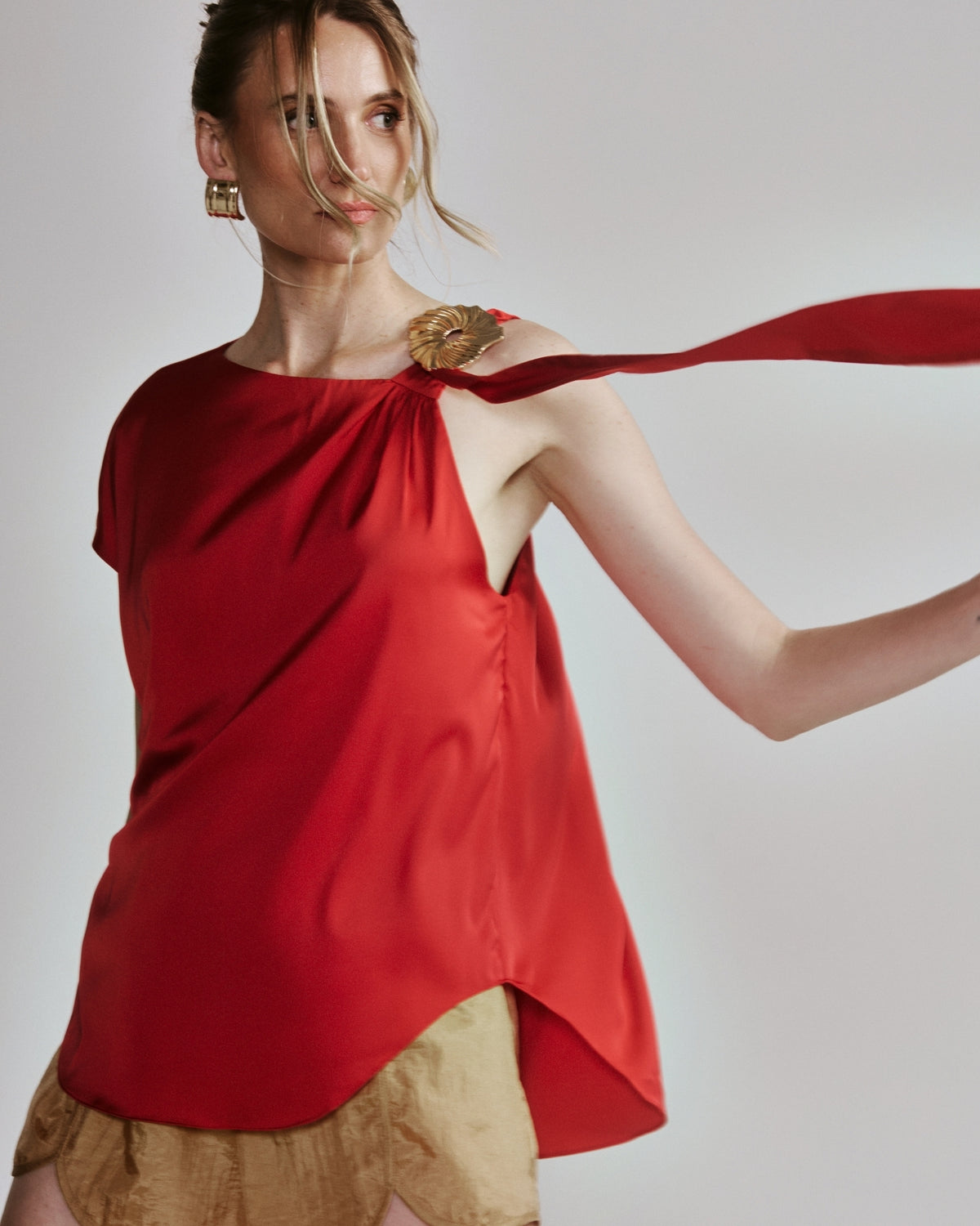 Blusa de Cetim Vermelho