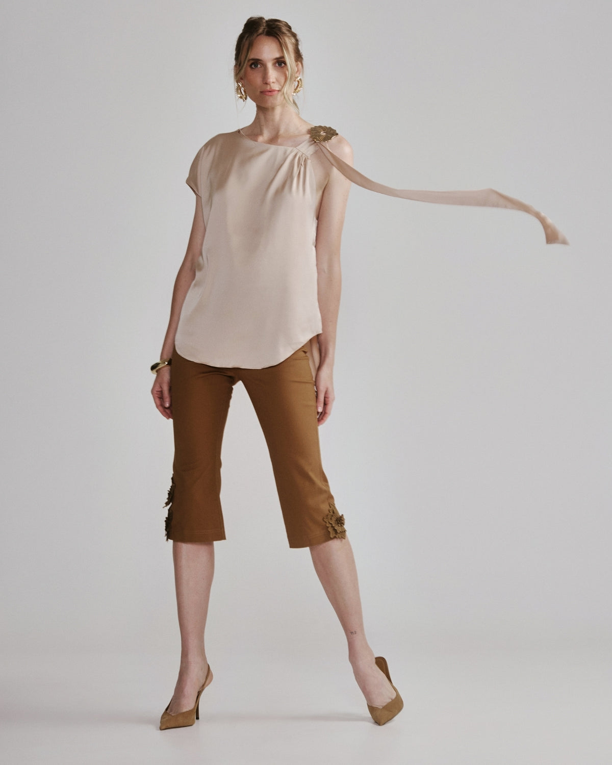 Blusa de Cetim Champagne