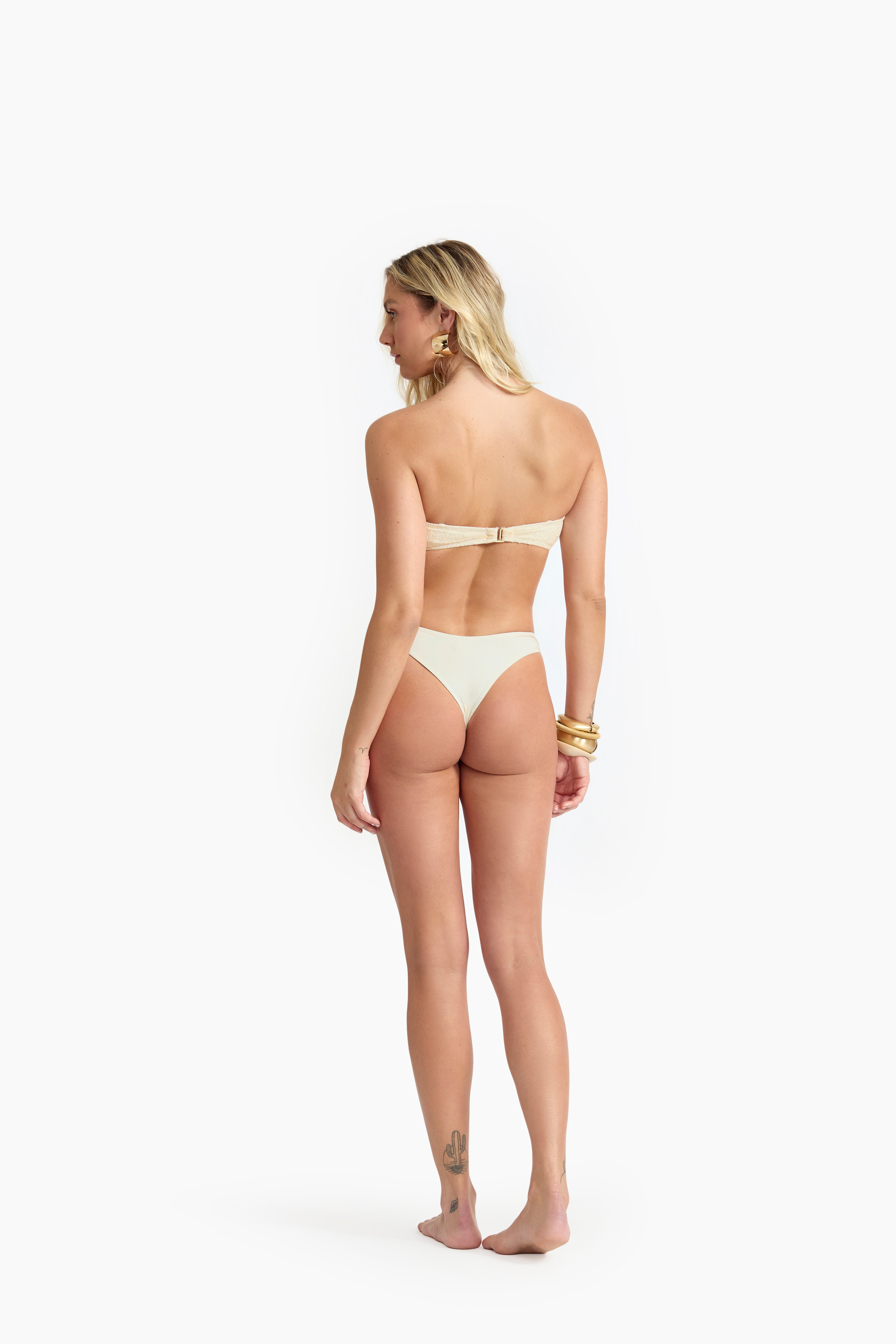 Calcinha Asa Delta Luar Off