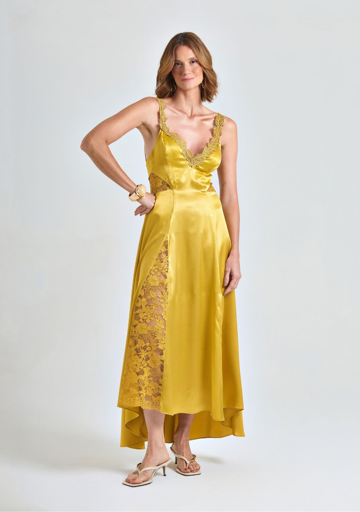 Vestido Sleep Dress de Cetim Mostarda