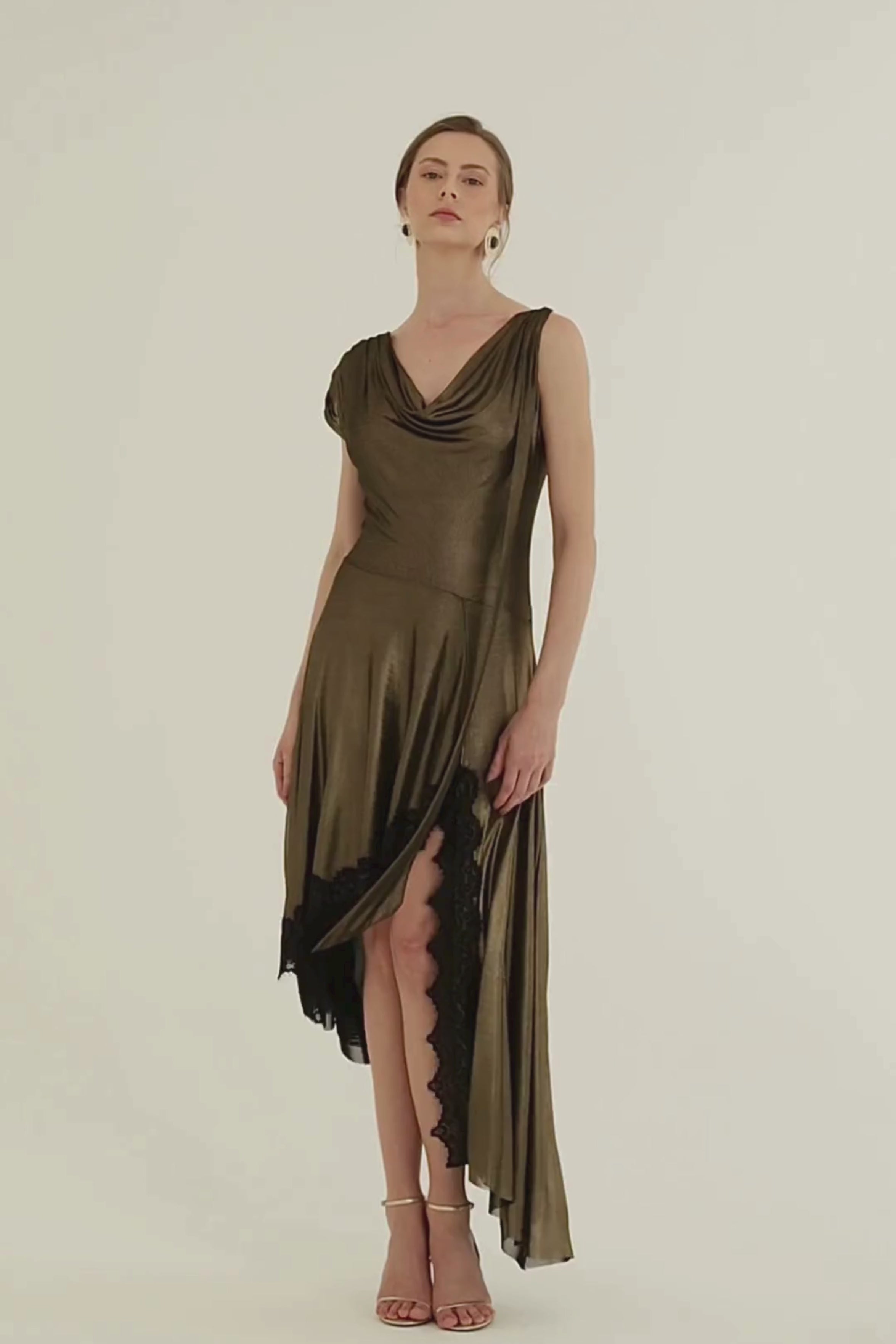 Vestido Conexão Dourado